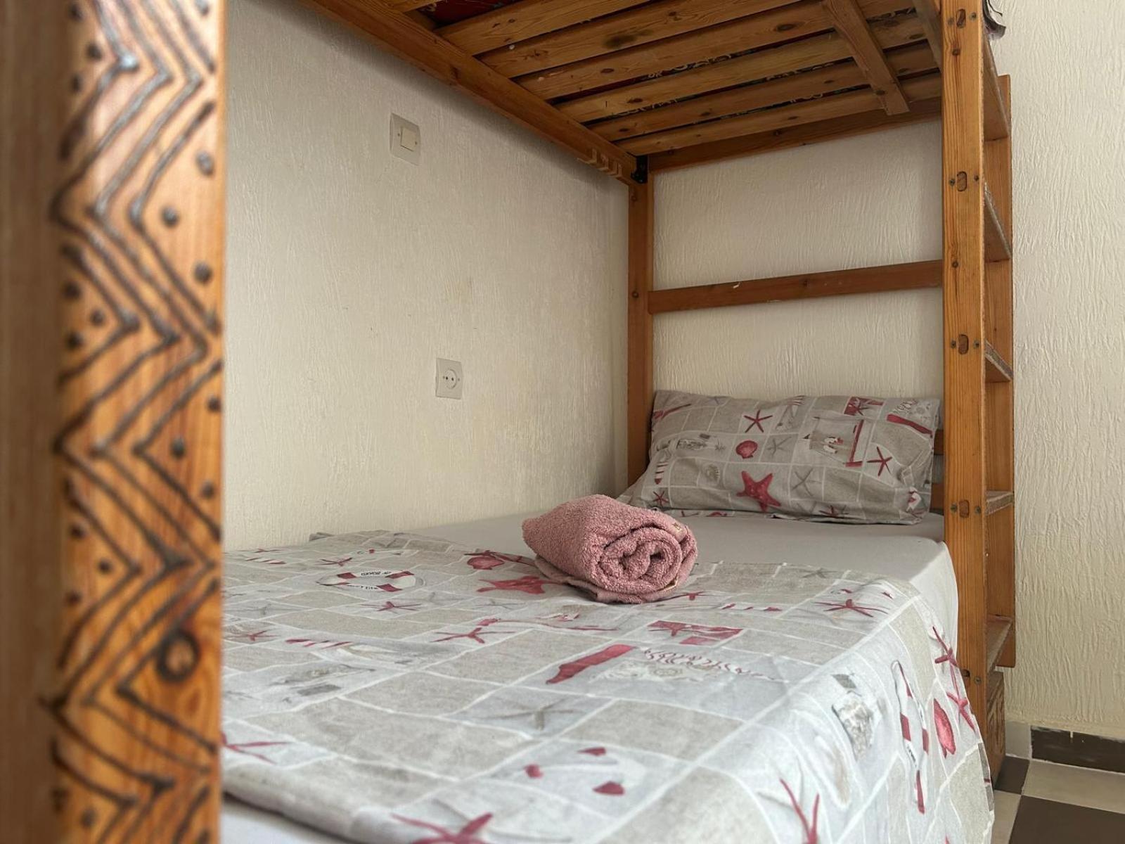 Idriss Tamraght Surfhostel Taghazout Δωμάτιο φωτογραφία